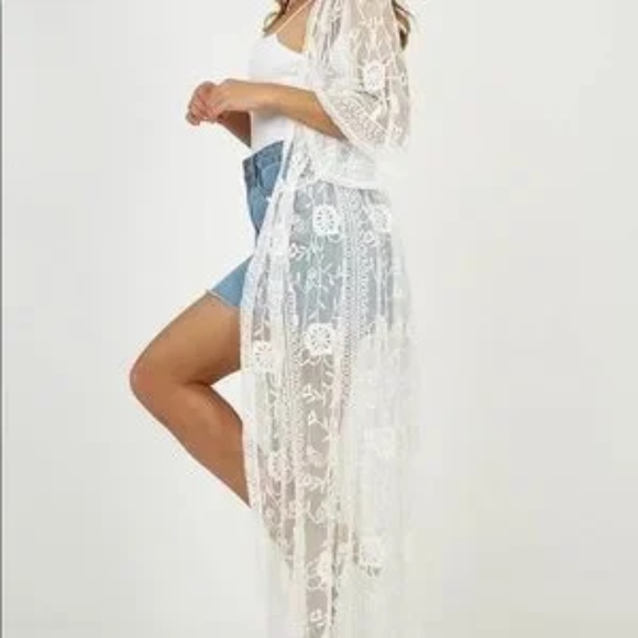 SOLD OUT Boho Floral Embroidered Lace Kimono Duster Wrap - Picture 11 of 11